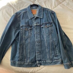 Levis Trucker Jacket